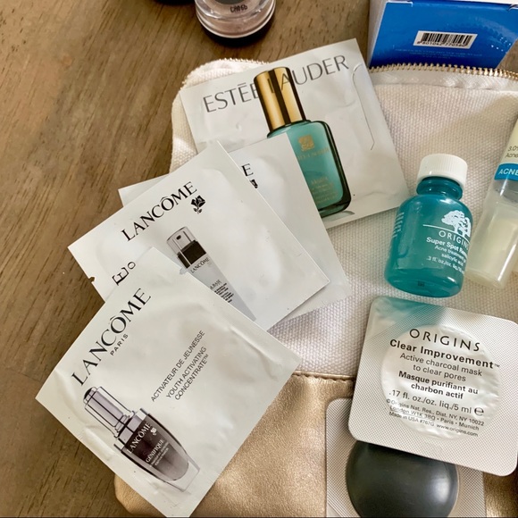 Lot of make up and skincare samples - Picture 5 of 6